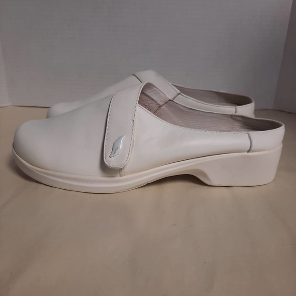 PROPET LEATHER WOMEN'S 8M ORTHOPEDIC WHITE‎ NURSE SLIP ON MULE SLIDES SHOE - Picture 4 of 8